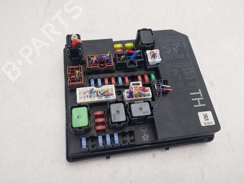 Sikringsdåse Sikringsdåse NISSAN JUKE (F15) [2010-2019] 39751733 39751733