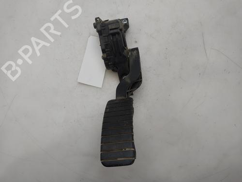 pedal-renault-laguna-ii-bg01_-2001-2002-2003-2004-2005-2006-2007-34371886 main image