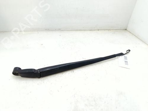 Used Front windshield wiper arm Front windshield wiper arm 37011322 37011322