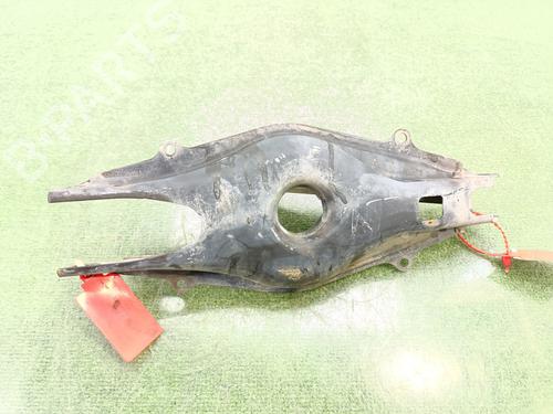 Used Right rear suspension arm Right rear suspension arm MERCEDES-BENZ E-CLASS (W212) [2009-2016] 32697245 32697245