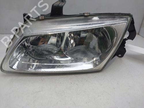 Venstre forlygte NISSAN ALMERA II Hatchback (N16) 2.2 Di (110 hp) 15815724