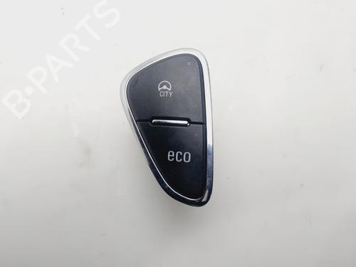 spak-kontakt-opel-corsa-e-x15-2014-32182189 main image