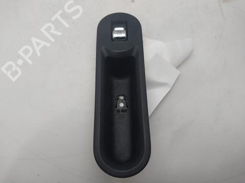 Used Right rear window switch Right rear window switch MINI MINI COUNTRYMAN (F60) Cooper D (150 hp) 33801115 33801115
