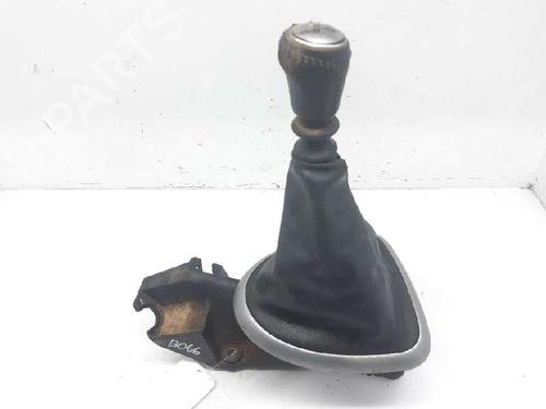 Used Gear lever NISSAN QASHQAI / QASHQAI +2 I (J10, NJ10, JJ10E) 2.0 dCi (150 hp) 7421768