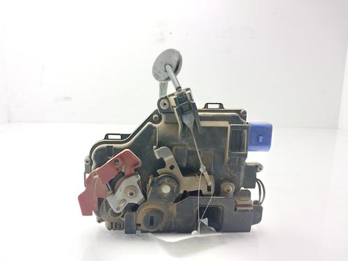 Used Rear left lock VW TOURAN (1T1, 1T2) [2003-2011]  31026679