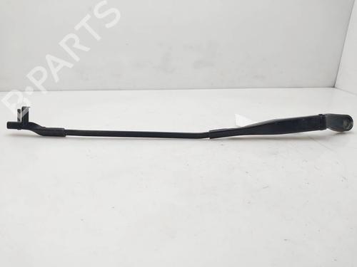 Used Front windshield wiper arm Front windshield wiper arm 39065984 39065984