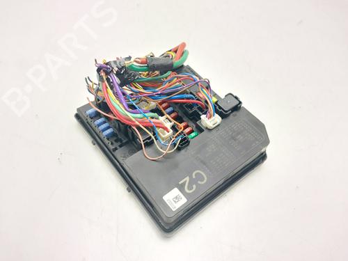 Used Fuse box Fuse box NISSAN JUKE (F15) 1.5 dCi (110 hp) 33605203 33605203