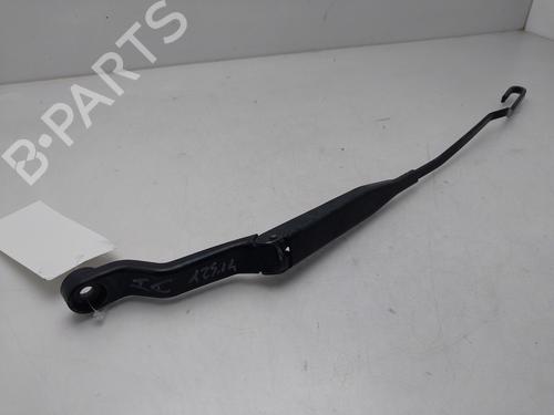Used Front windshield wiper arm Front windshield wiper arm VOLVO S40 I (644) 1.9 TD (90 hp) 33616633 33616633