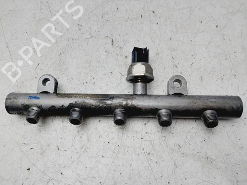 Used Injection rail CITROËN C5 I (DC_) 2.0 16V (DCRFNC, DCRFNF) (136 hp) 29159213