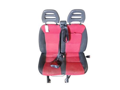 Used Right front seat FIAT DUCATO Van (250_) 115 Multijet 2,0 D (116 hp) 31600082