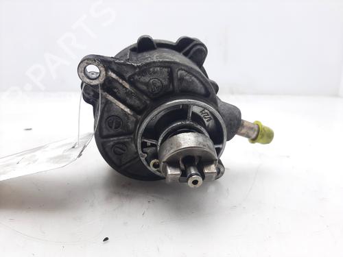 Used Vacuum pump MERCEDES-BENZ SPRINTER 2-t Van (B901, B902) [1995-2006]  12412990