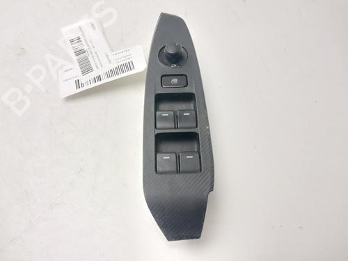Interrupteur de vitre avant gauche MAZDA CX-5 (KE, GH) [2011-2017]  31881723