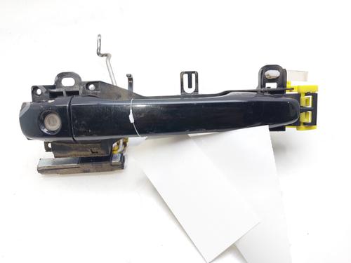Used Front left exterior door handle TOYOTA AVENSIS Saloon (_T27_) 2.2 D-4D (ADT271_, ADT271R) (150 hp) 13095992