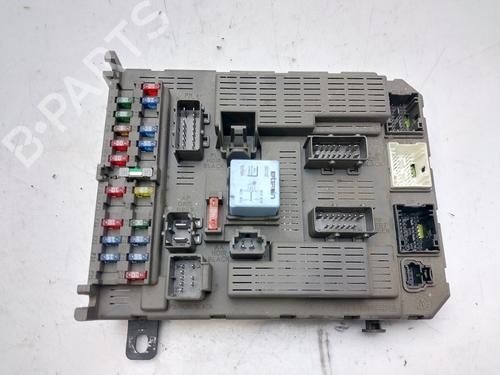 Used Fuse box CITROËN C5 I (DC_) 1.8 16V (DC6FZB, DC6FZE) (115 hp) 12418282