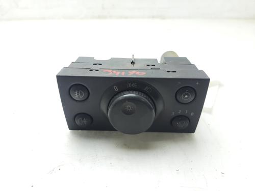Commande de phare OPEL VECTRA C GTS (Z02) 1.9 CDTI (F68) (120 hp) 17484171