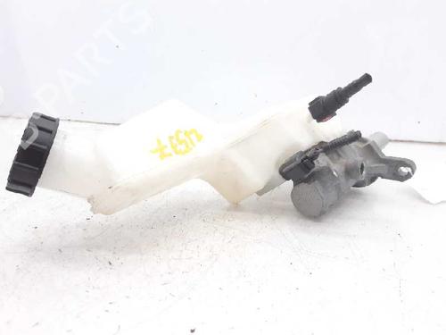 Brake master cylinder FORD ECOSPORT 1.0 EcoBoost | BP6709973M77 