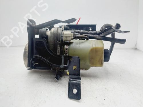 Used Steering pump FORD FOCUS II Saloon (DB_, FCH, DH) [2005-2025]  27677691
