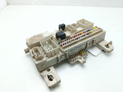 Used Fuse box VOLVO V50 (545) 2.0 D (136 hp) 32078921