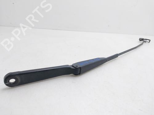 Used Front windshield wiper arm Front windshield wiper arm NISSAN PRIMASTAR Van (X83) 2.0 dCi 90 (90 hp) 35789378 35789378