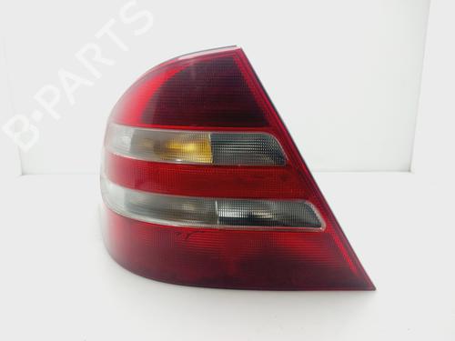 Used Left taillight MERCEDES-BENZ S-CLASS (W220, V220) S 320 (220.065, 220.165) (224 hp) 32199159