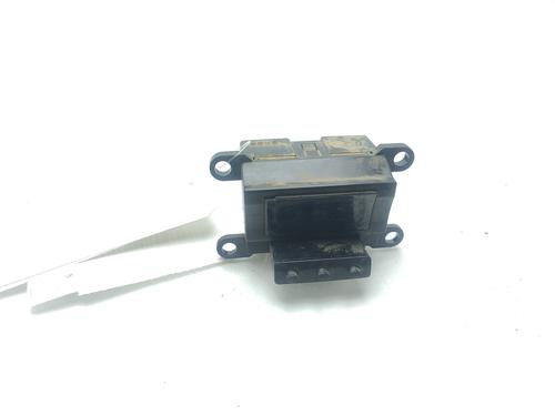 Used Display monitor HYUNDAI SANTA FÉ I (SM) 2.0 CRDi 4x4 (113 hp) 27705377
