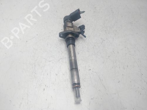 Spreder / Dyse VOLVO V50 (545) 2.0 D (136 hp) 28208434
