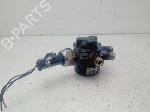 Used Injection rail NISSAN ALMERA II Hatchback (N16) [2000-2025]  27160063