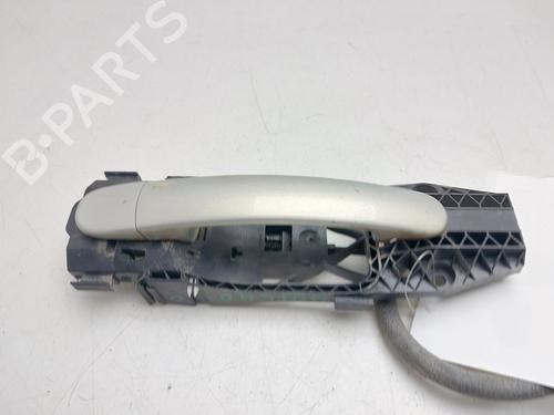 front-right-exterior-door-handle-vw-tiguan-5n_-2007-2008-2009-2010-2011-2012-2013-2014-2015-2016-2017-2018-37072778 main image
