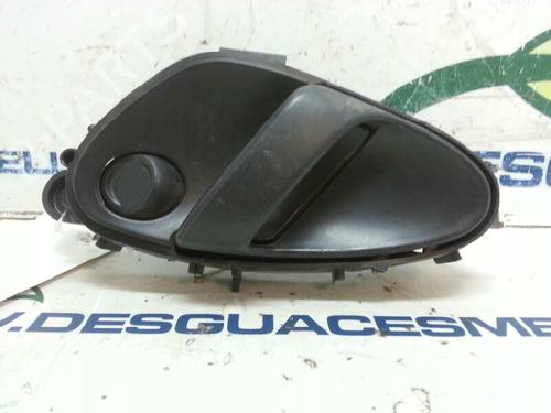 Venstre foran invendig håndtak CITROËN XSARA Coupe (N0) 1.9 D (70 hp) 3334345