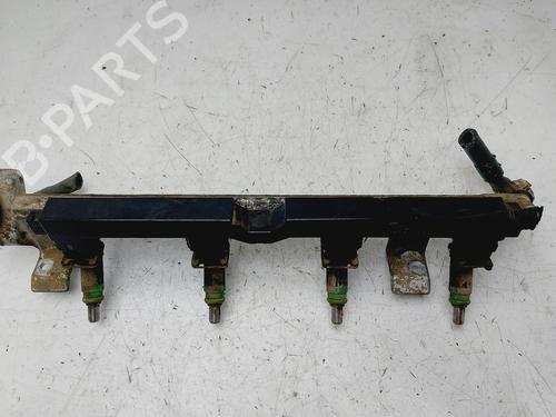 Injection rail FORD FOCUS I Saloon (DFW) 1.6 16V 98MF9H487BB |