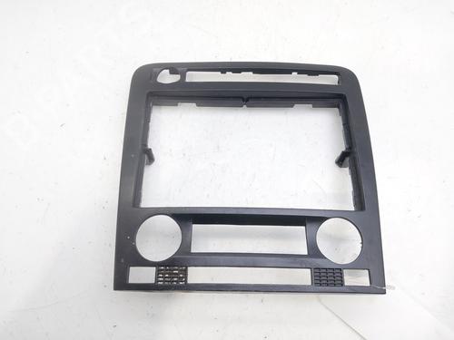 Used Middle console SEAT CORDOBA (6L2) 1.4 16V (86 hp) 29498335