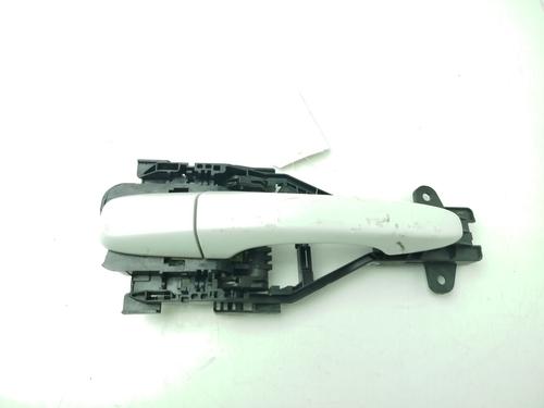 Used Front right exterior door handle Front right exterior door handle 38712766 38712766