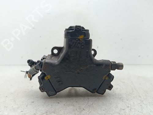 Used Injection pump MERCEDES-BENZ CLK (C209) CLK 270 CDI (209.316) (170 hp) 30467337