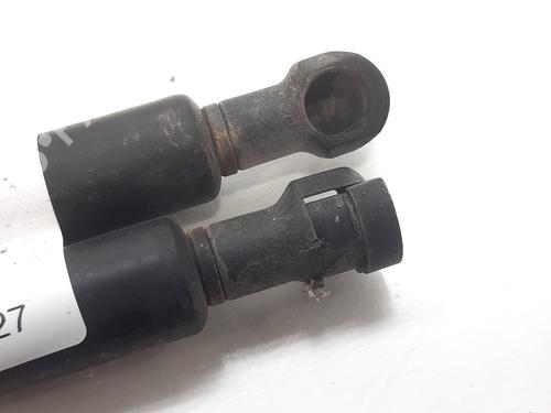 Tailgate lift support BMW 3 (E46) 320 d | BP14005686C138 