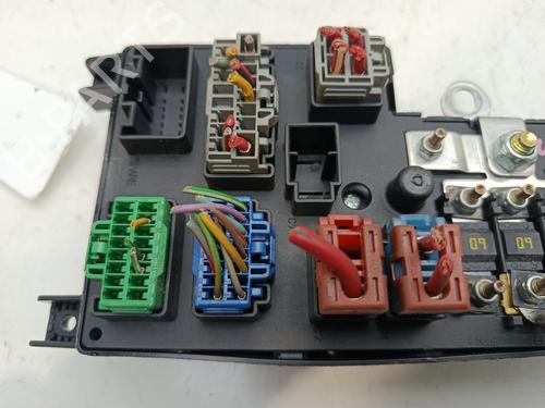 Fuse box VOLVO S60 I (384) D5 | BP31877314E1 