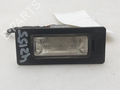 licence-plate-light-audi-a4-b8-avant-8k5-2007-2008-2009-2010-2011-2012-2013-2014-2015-2016-2017-36648929 main image