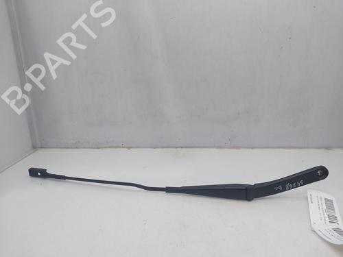 Used Front windshield wiper arm AUDI A4 B8 (8K2) [2007-2017]  17660209