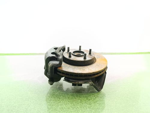 Used Left front steering knuckle HYUNDAI TRAJET (FO) 2.0 CRDi (113 hp) 30745619