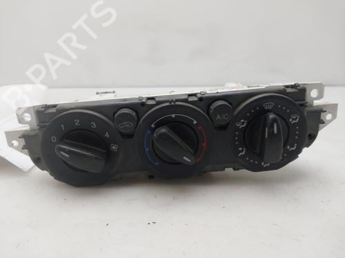 climate-control-ford-focus-ii-saloon-db_-fch-dh-2005-32986264 main image