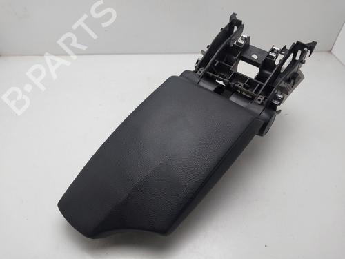 Used Armrest / Center console Armrest / Center console BMW 1 (E87) 118 d (143 hp) 34342160 34342160