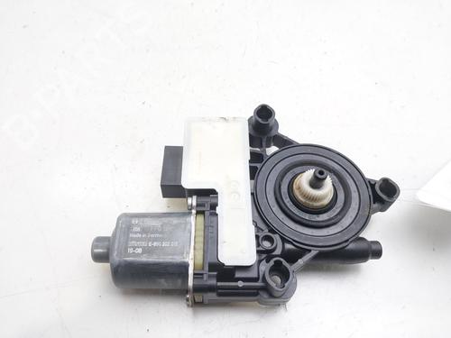 Used Left rear window motor VW GOLF VII (5G1, BQ1, BE1, BE2) [2012-2021]  25841553