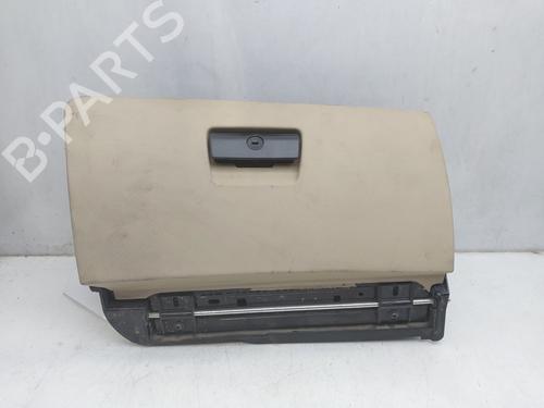 Used Glove box BMW 3 (E90) 318 d (143 hp) 17955627