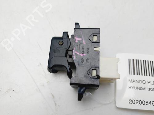 Used Left rear window switch HYUNDAI SONATA V (NF) 2.0 CRDi (140 hp) 18902372