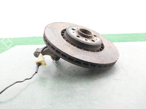 Left front steering knuckle VOLVO XC90 I (275) V8 AWD | BP18032148M25 