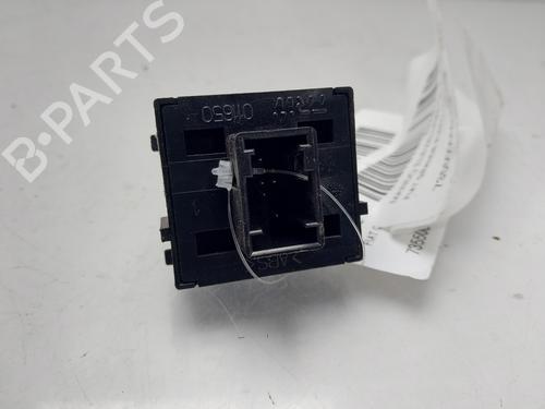 Left front window switch FIAT GRANDE PUNTO (199_) 1.2 | BP31946590I27