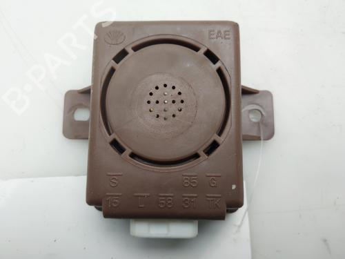 Module électronique Module électronique DAEWOO NUBIRA Saloon (J100) 1.6 16V (106 hp) 33842283 33842283