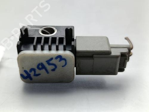 Used Electronic sensor Electronic sensor FORD FOCUS II (DA_, HCP, DP) 1.8 TDCi (115 hp) 39960088 39960088