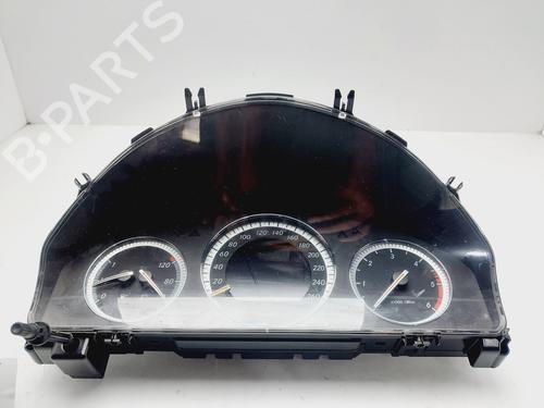 Used Instrument cluster MERCEDES-BENZ C-CLASS (W204) [2007-2015]  24033381