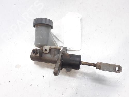 Used Clutch slave cylinder NISSAN TERRANO II (R20) 2.7 TDi 4WD (125 hp) 14002953