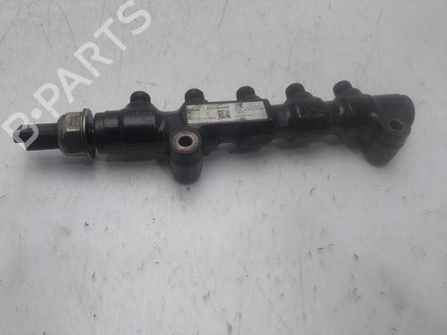 Used Injection rail Injection rail 37416537 37416537